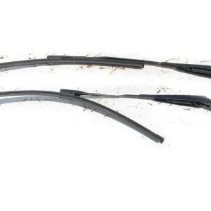 Zamów teraz AUDI TT RAMIONA WYCIERACZEK + PIÓRA 8S1955407 8S1955408 8S1 955 407 8S1 955 408 8S ramię 8S1955407 8S1955408 8S1955407 8S1955408