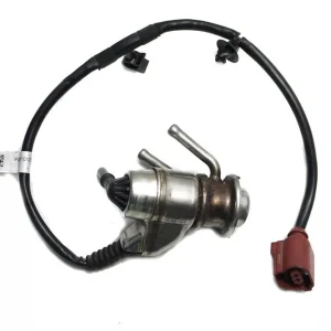 Tylko dziś AUDI ZAWÓR WTRYSKIWACZ 04L131113P silnik 1.6, 2.0 TDi 04L 131 113 P Wtryskiwacz środka redukującego przewód dozujący