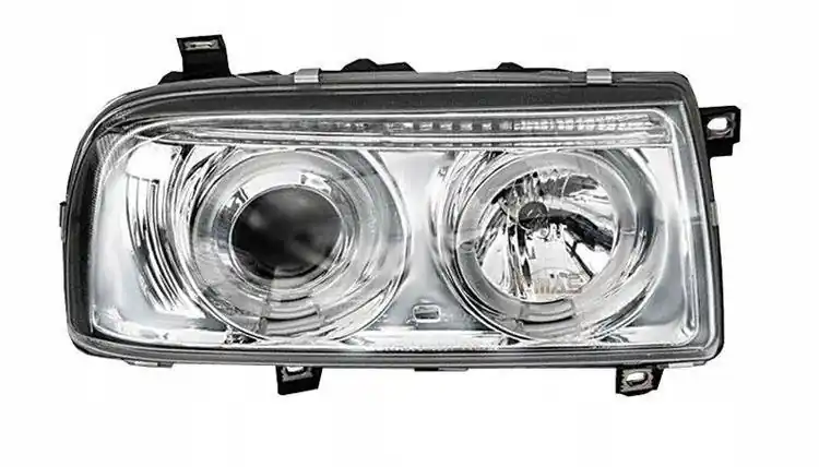 Autentyczny Reflektory przednie VW Vento CHROM RINGI