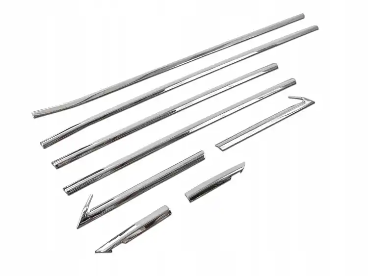 Autentyczny Listwy pod szyby boczne Opel Crossland X 2017+