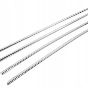 Oryginalny Listwy pod szyby boczne Ford Focus 4 2018+ HB