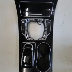 Zwrot pieniędzy MERCEDES C KLASA W205 PANEL WYBIERAK